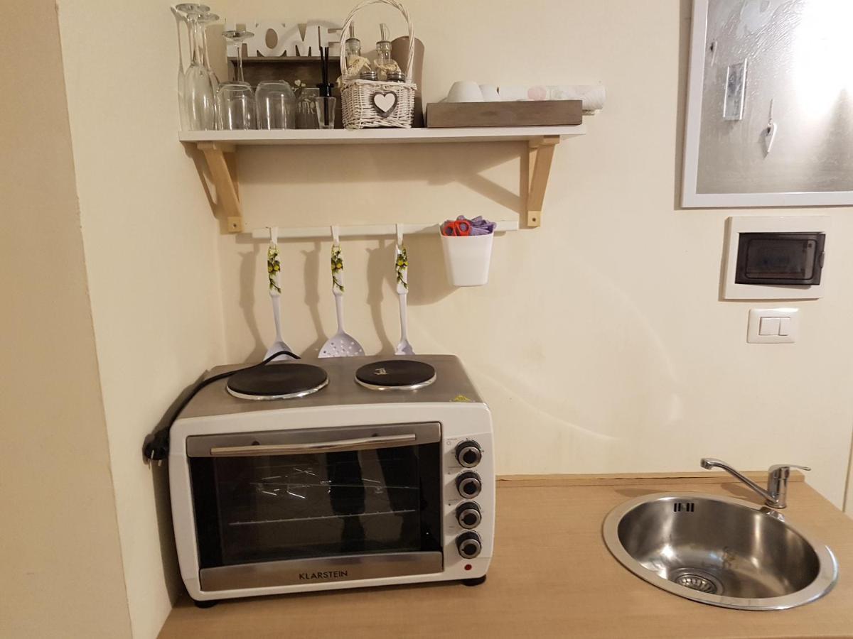 Philos - Appartements & Rooms Таранто Екстер'єр фото